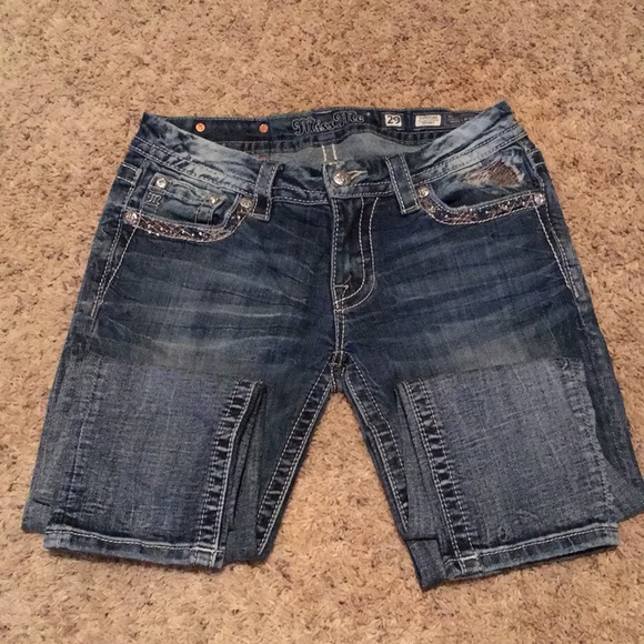 Miss Me—Signature Skinny Jean - Picture 5 of 7